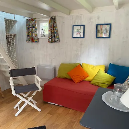 Holiday home Penty Renove Proche De Morgat Crozon